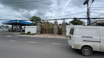 bán căn biệ thự mới đẹp tại đường đỗ văn dậy tân hiệp hóc môn gần sáng