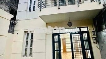 CHO THUÊ NHÀ NGANG 6M KHU BẮC HẢI QUẬN 10