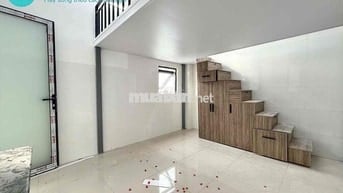 DUPLEX BANCOL CỬA SỔ TRỜI MỚI- GẦN CV LÀNG HOA GẦN VLU, IUH, CVPM