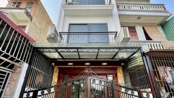 ĐẲNG CẤP NHÀ DÂN XÂY – THANG MÁY XỊN – GARA 7 CHỖ – Ô TÔ TRÁNH – TỪ LI