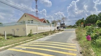 TT CỦ CHI 200M2/810TR MT ĐƯỜNG LƯU KHAI HỒNG , FULL THỔ , SHR