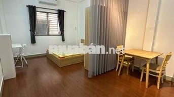 TRỐNG LẠI STUDIO 40M2 - CỬA SỔ TRỜI THOÁNG NGAY GẦN LANDMARK 81