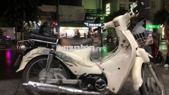 Xe cup Thái 50cc màu Trắng sữa đời mới