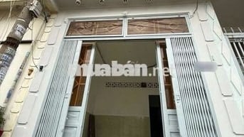 Nhà 2 Tầng Giá Rẻ Trường ChinhTây Thạnh,Tân Phú–40m²,4PN,Giá Chỉ 3.9Tỷ