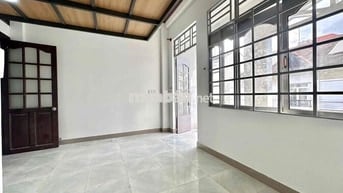 😍 Phòng Trọ mới, phù hợp nhóm sinh viên - Gần cầu Chánh Hưng, Parcmall