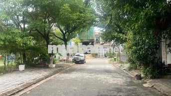BÁN LÔ ĐẤT ĐẸP VIEW TRỰC DIỆN CÔNG VIÊN
