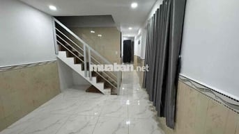 Góc 2 mặt tiền trệt lửng 4*28; 2pn mới keng
