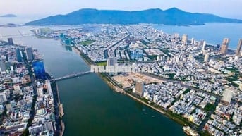 Căn hộ tầng 20 view sông Hàn , căn góc 2 mặt tiền nội thất đầy đủ