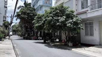 Đường 12m sau Emart Phan Văn Trị, 6 lầu,20 phòng khép kín-chỉ 16.x tỷ