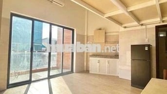 🔥 Duplex Ban Công Lớn - Thang Máy Hầm Xe - Gần ĐH Mỹ Thuật - Chợ HHT