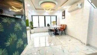 Cho thuê HXH Xô Viết Nghệ Tĩnh 4x10m, 3 lầu full nội thất giá 17 triệu