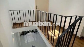 NHÀ ĐẸP QUẬN 8  HẺM XE HƠI  ÂU DƯƠNG LÂN, QUẬN 8 – CHỈ XÁCH VALI VÀO Ở