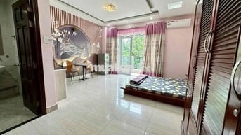 CĂN HỘ BAN CÔNG SIÊU RỘNG FULL NỘI THẤT CUỐI DƯƠNG BÁ TRẠC Q8