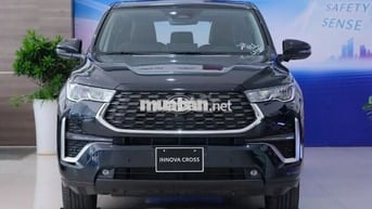 Toyota Innova Cross 2025