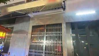 Mặt bằng cho thuê mặt tiền Bình Thới (3 x 4) lề rộng 4m - Quận 11
