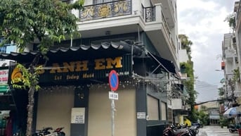 Bán gấp nhà đường tân vĩnh P4,Q4,dt:8x9m,giá:15,2tỷ(5 lầu)