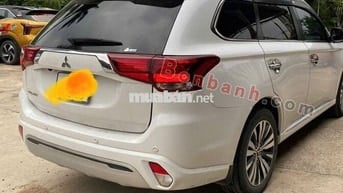 Mitsubishi Outlander Premium 2.0 CVT 2022