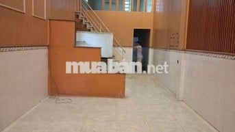 cho thuê măt bằng hồ văn cống.gần chợ.có gát