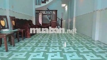 Mặt Tiền 300m tới bến xe Q8, 4x18, 1Trệt 2Lầu, 4PN 3WC.