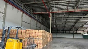 Cho thuê kho xưởng , DT: 7.500m2, KCN HCM giáp Bình Tân, PCCC tự động