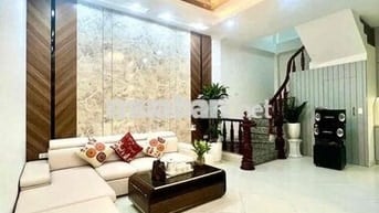 Chính Chủ Bán Nhà Trường Chinh , 8,85 tỷ, 41m2, 5 tầng, pháp lý đầy đủ
