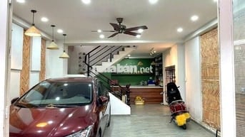 NHÀ PHỐ HIỆN ĐẠI FULL NỘI THẤT XỊN - 4 TẦNG  - KẾ PHÚ MỸ HƯNG - QUẬN 7