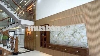 4PN, 5WC- ĐƯỜNG XE HƠI THÔNG 4 PHÍA.Sổ Đẹp, Kinh doanh đầu tư đều Ngon