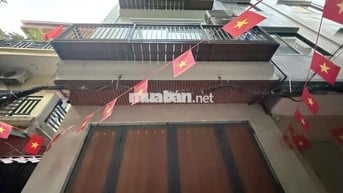 Bán Nhà Cổ Nhuế BTL Cạnh UBND Cổ Nhuế 2. Ô Tô. KD 55m 5 Tầng. 12.7 tỷ