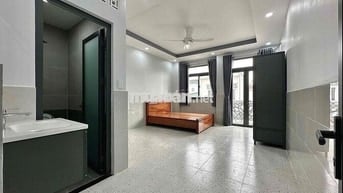 Studio ban công, phòng siêu rộng, mới full nội thất ngay Aeon, HUIT