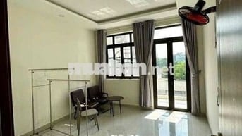 Cho thuê nhà đẹp Nguyễn Xí 4.1x18m, 2 lầu 5pn, nhà mới giá 22 triệu