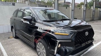 GIAO NGAY Toyota Veloz Cross 1.5 CVT 7 chỗ