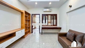 Cho Thuê Căn 1 Phòng Ngủ Rộng 50m2 Có Ban Công Ngay Trung Tâm Quận 7
