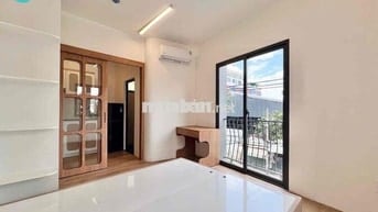KHAI TRƯƠNG 1PN BAN CÔNG FULL NỘI THẤT CAO CẤP GẦN NGOẠI THƯƠNG,HUTECH