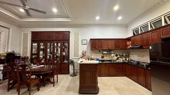 Biệt thự MT 5 Phòng - Giếng trời - Ngang 9.5M - Khu Hiệp Bình, TĐ