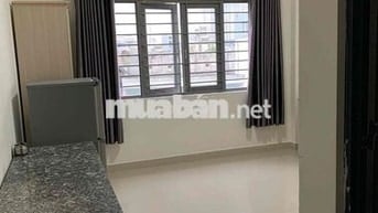 Đang trống phòng thoáng giá rẻ gần ULAW, NTTU Q4