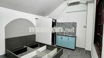 TRỐNG PHÒNG FULL NỘI THẤT ĐI BỘ SANG ĐẠI HỌC VĂN HIẾN GIÁ HẠT DẺ