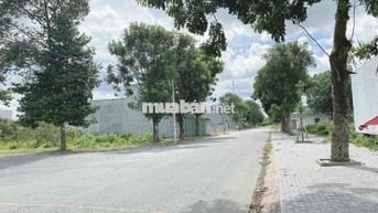 Chủ kẹt tiền bán đất 132m2, 1,695 tỷ, SHR tại TT. BẾN LỨC, LONG AN