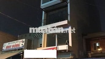 CHo thuê nhà mặtt iền đường Trịnh đình trọng 4x25m 5L vị trí đẹp