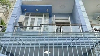 TÔI CẦN BÁN GẤP NHÀ ĐƯỜNG HAI BÀ TRƯNG Q.3 - 4TY850/63M2 GẦN CHỢ TĐ
