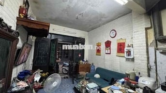 Bán nhà mặt phố oto tránh gần đường Tô Hiệu 21m2 2T, 2N