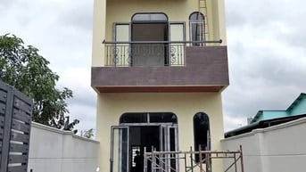 NHÀ TRỆT + LẦU DT: 4,5 x 26,9 = 120,5m² – Thổ cư 60m²