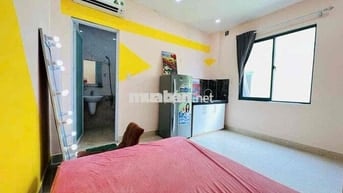 Cho thuê căn hộ Studio Cửa sổ Q4 gần ĐH Luật, ĐH Nguyễn Tất Thành