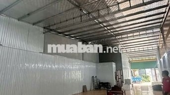 Thuê kho xưởng quận 7 DT 200m xe cont tận cửa, không cấm giờ.