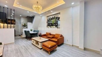 Cho thuê nhà mới sạch sẽ Gò Vấp