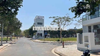 Bán đất đẹp 52M² – Mặt tiền đường Phạm Hùng Nối dài - 2 tỷ 8 - SHR
