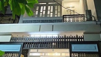 Chủ hạ giá bán gấp căn nhà 3/2 - Quận 10 - Giá hạ còn 5 tỷ 890
