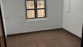 cho hộ gia đình hoặc nữ đi làm thuê tầng 3 nhà15 phố Nguyễn Ngọc Nại 