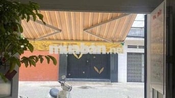 MB góc 2MT 4x12m, kinh doanh tự do, có chỗ ở lại
