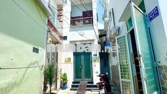 chính chủ bán nhà 3 lau y hinh 4x8