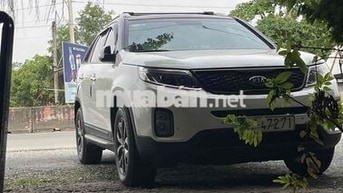 Kia Sorento 2017 GAT - 103000 km